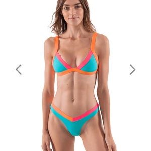 ✨NWT ✨ONEONE Swim Kameron Top & Jesse Bottom Praia 👙